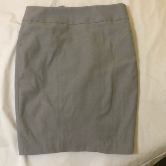 Express stretch gray pencil skirt - Picture 2 of 5